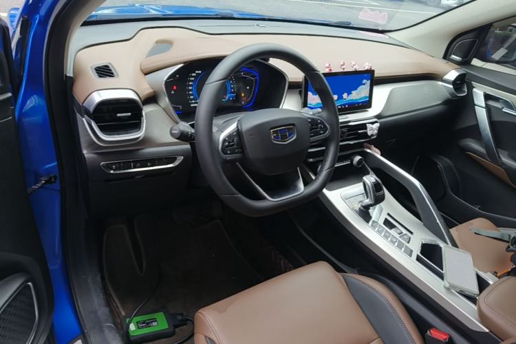 Used Geely Auto Coolray 2019 260T DCT Explorer China V Standard Center Console