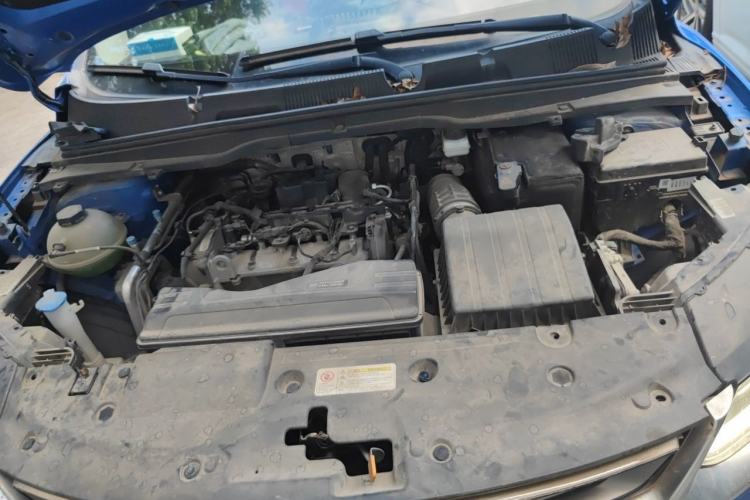 Used Geely Auto Coolray 2019 Sport Version 260T DCT Battle China VI Standard Engine Bay