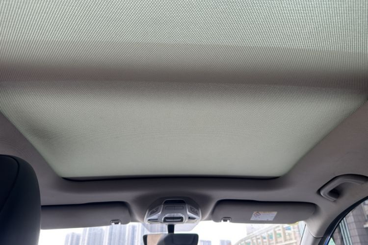 Used Geely Auto Coolray 2019 260T DCT Knight China VI Standard Interior 4