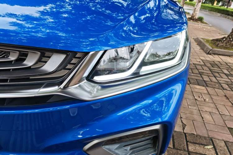 Used Geely Auto Coolray 2019 260T DCT Explorer China V Standard Left Front Headlight