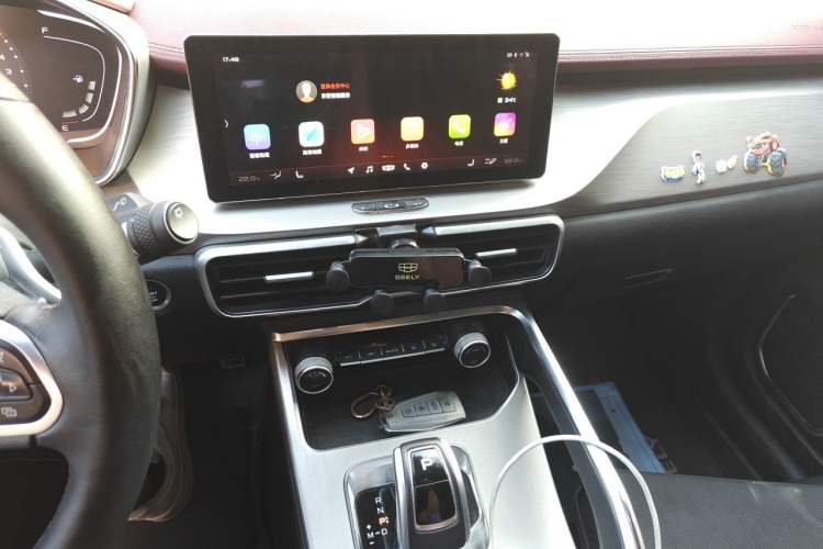 Used Geely Auto Coolray 2019 Sport Model 260T DCT Battle China V Standard Audio And AC Panel