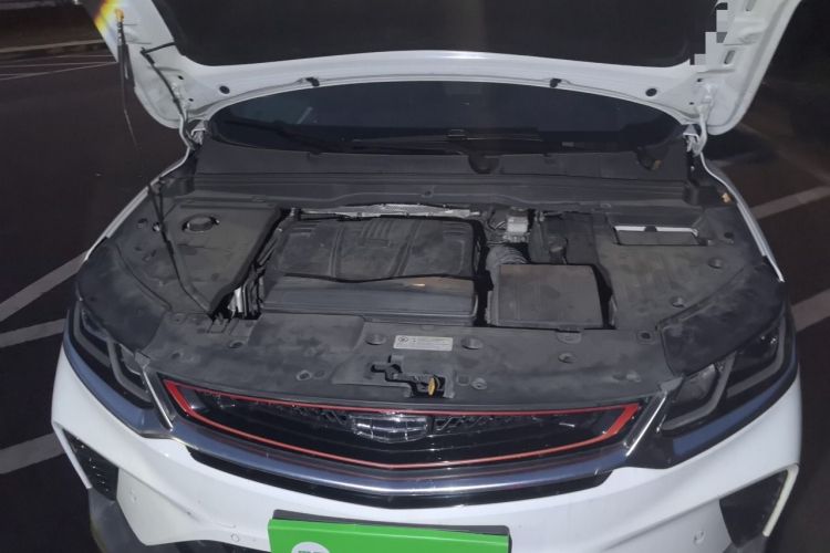 Used Geely Auto Coolray 2019 Sport Version 260T DCT Battle China VI Standard Engine Bay