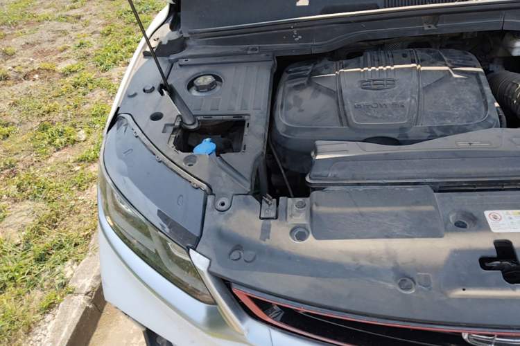 Used Geely Auto Coolray 2019 Sport Model 260T DCT Battle China V Standard Engine Bay Right