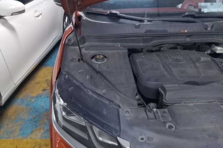 Used Geely Auto Coolray 2019 Sport Version 260T DCT Battle China VI Standard Engine Bay Right