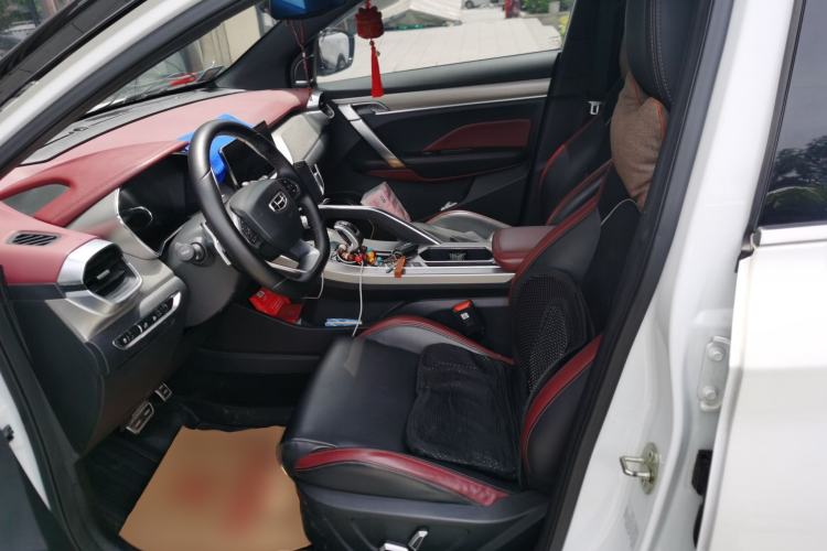 Used Geely Auto Coolray 2019 Sport Model 260T DCT Patrol China V Standard Left Front Seat