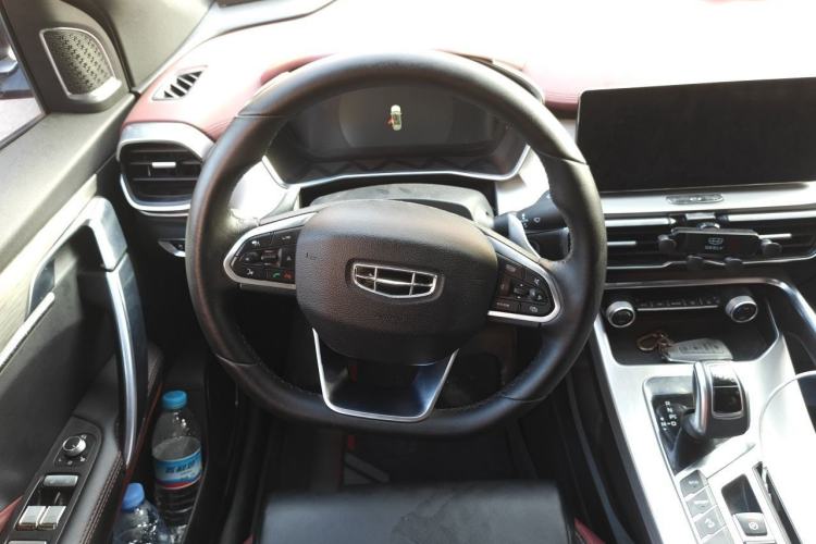Used Geely Auto Coolray 2019 Sport Model 260T DCT Battle China V Standard Steering Wheel
