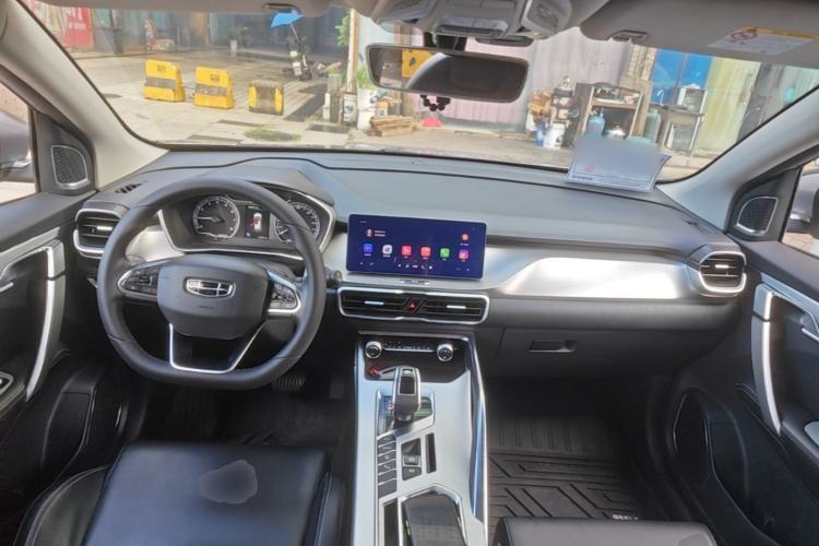 Used Geely Auto Coolray 2019 260T DCT Knight China VI Standard Center Console