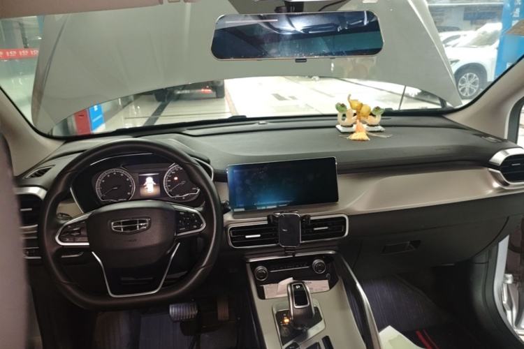 Used Geely Auto Coolray 2019 260T DCT Knight China VI Standard Center Console