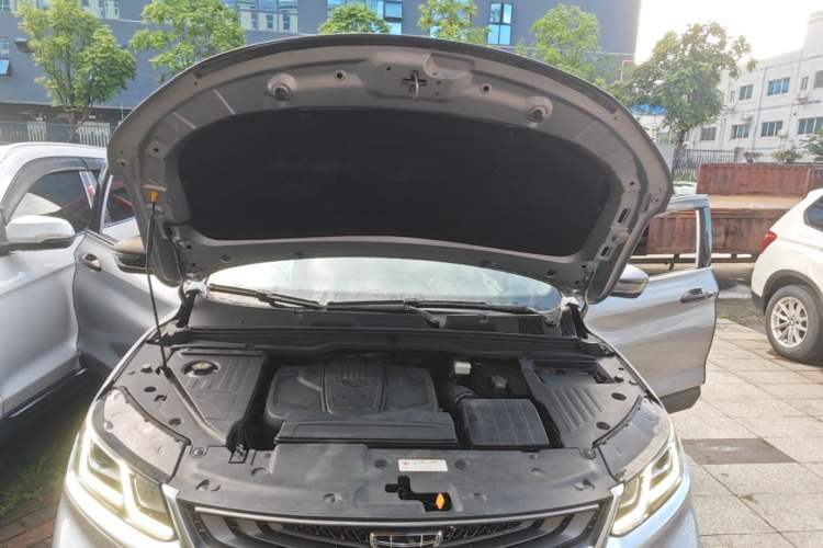 Used Geely Auto Coolray 2019 260T DCT Knight China VI Standard Engine Bay