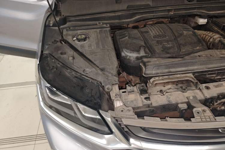 Used Geely Auto Coolray 2019 260T DCT Knight China VI Standard Engine Bay Right