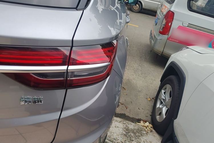 Used Geely Auto Coolray 2019 260T DCT Explorer China VI Standard Exterior 3