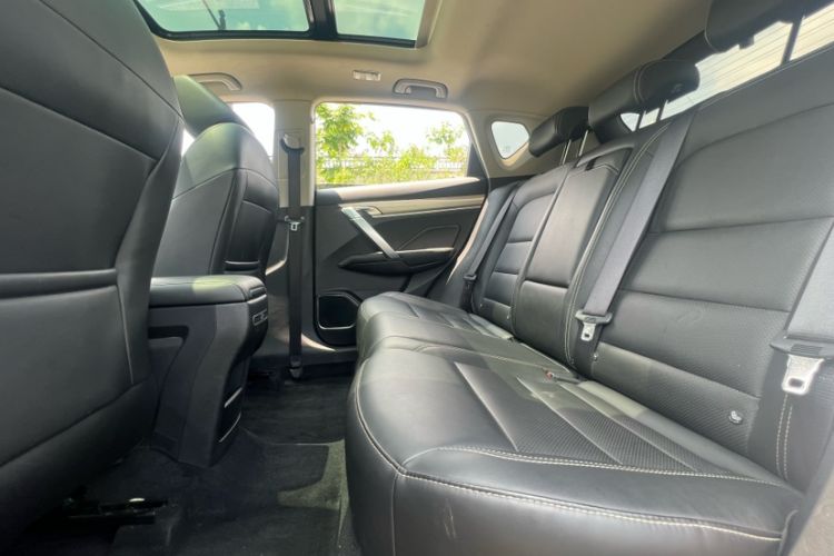 Used Geely Auto Coolray 2019 260T DCT Knight China VI Standard Interior 1