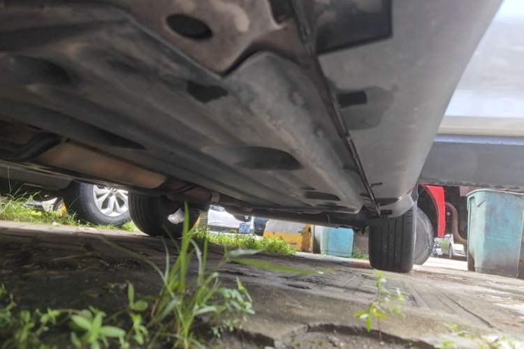 Used Geely Auto Coolray 2019 260T DCT Knight China VI Standard Left Side Sill