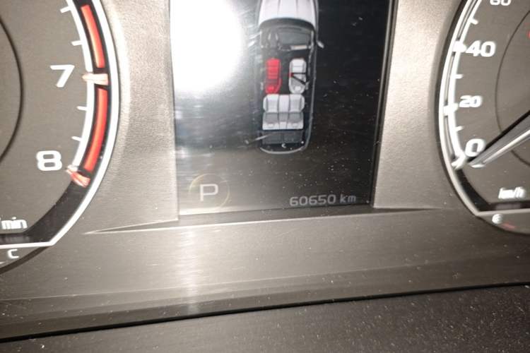 Used Geely Auto Coolray 2019 260T DCT Knight China VI Standard Odometer Close Up