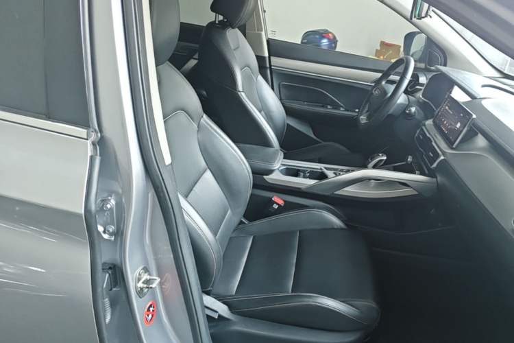 Used Geely Auto Coolray 2019 260T DCT Knight China VI Standard Right Front Seat