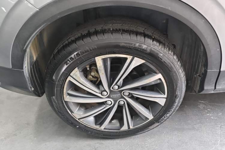 Used Geely Auto Coolray 2019 260T DCT Knight China VI Standard Right Rear Wheel Hub