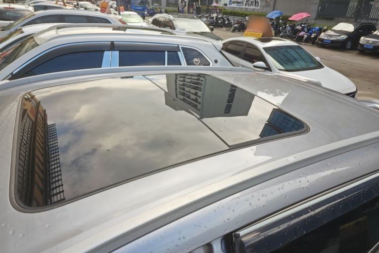 Used Geely Auto Coolray 2019 260T DCT Knight China VI Standard Roof