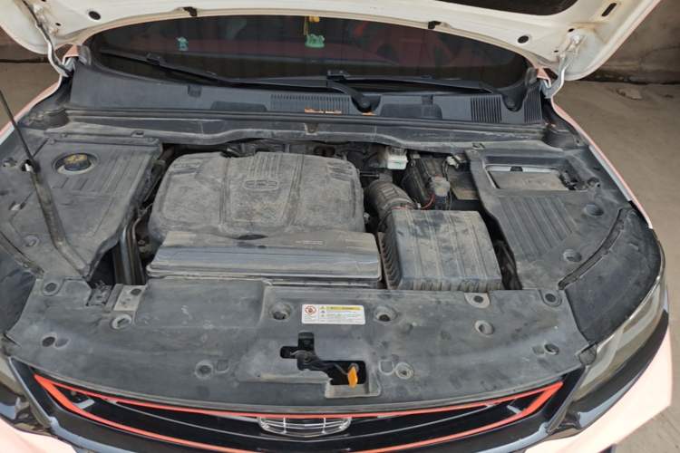 Used Geely Auto Coolray 2019 Sport Version 260T DCT Battle China VI Standard Engine Bay