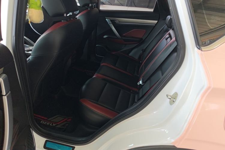 Used Geely Auto Coolray 2019 Sport Version 260T DCT Battle China VI Standard Left Rear Seat