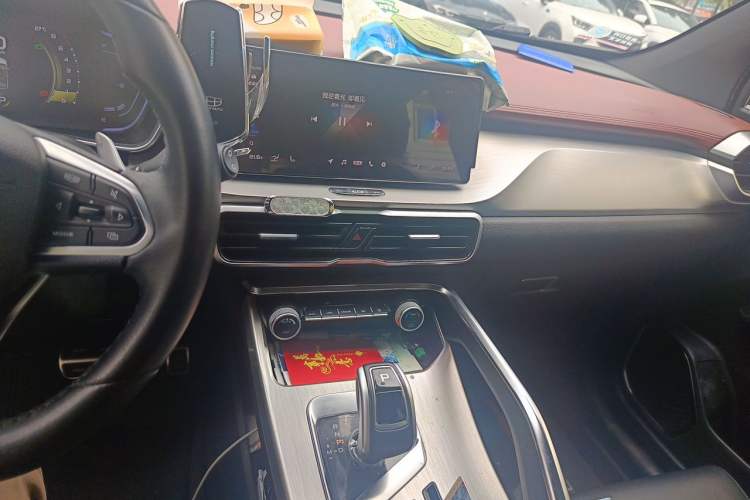 Used Geely Auto Coolray 2019 Sport Version 260T DCT Battle China VI Standard Audio And AC Panel