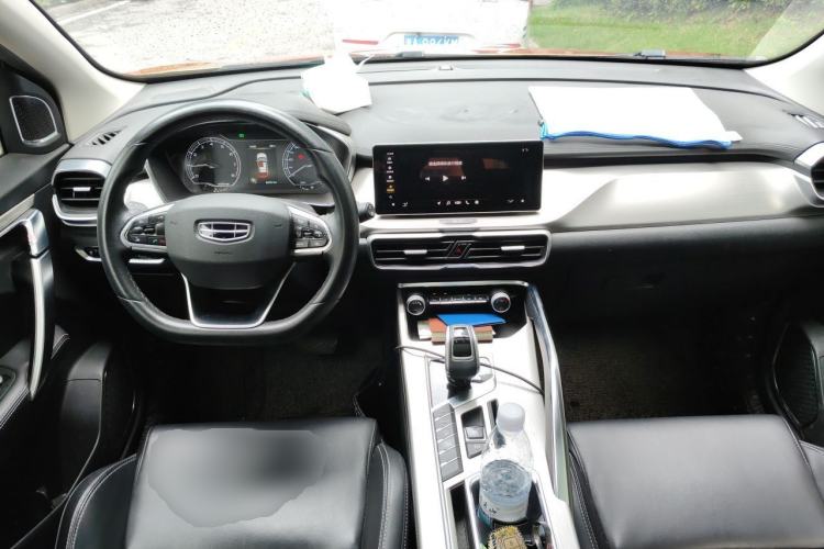 Used Geely Auto Coolray 2019 260T DCT Knight China VI Standard Center Console