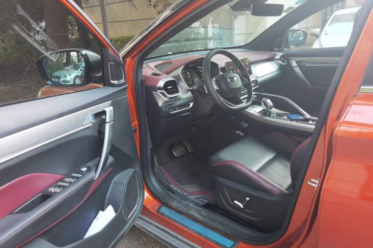 Used Geely Auto Coolray 2019 Sport Version 260T DCT Battle China VI Standard Driver Seat