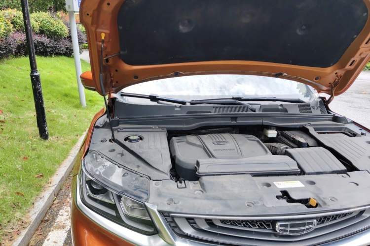 Used Geely Auto Coolray 2019 260T DCT Knight China VI Standard Engine Bay Right