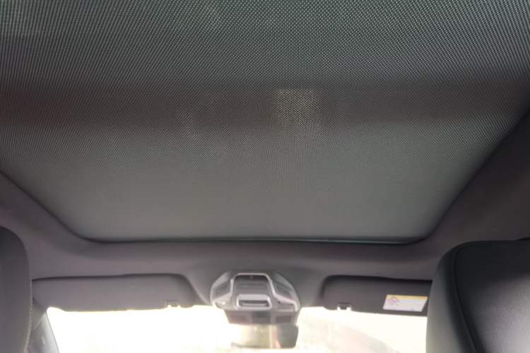 Used Geely Auto Coolray 2019 Sport Version 260T DCT Battle China VI Standard Headliner