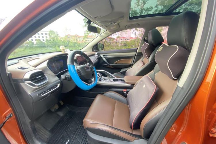 Used Geely Auto Coolray 2019 260T DCT Explorer China V Standard Interior 2