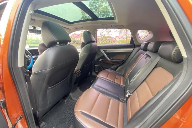 Used Geely Auto Coolray 2019 260T DCT Explorer China V Standard Interior 5