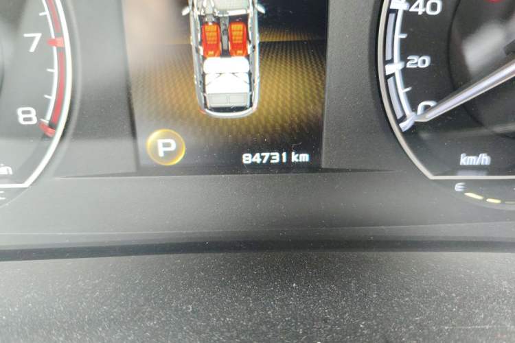 Used Geely Auto Coolray 2019 260T DCT Knight China VI Standard Odometer Close Up