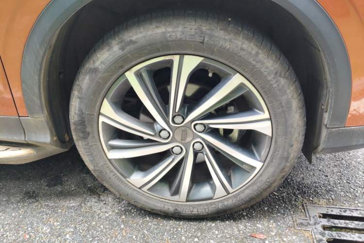 Used Geely Auto Coolray 2019 260T DCT Knight China VI Standard Right Front Wheel Hub