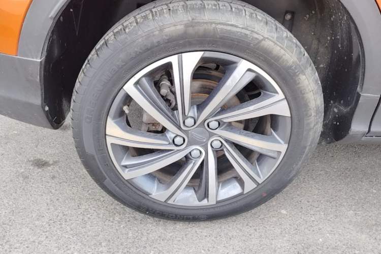 Used Geely Auto Coolray 2019 260T DCT Knight China VI Standard Right Rear Wheel Hub