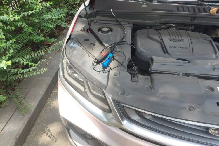Used Geely Auto Coolray 2019 260T DCT Knight China VI Standard Engine Bay Right