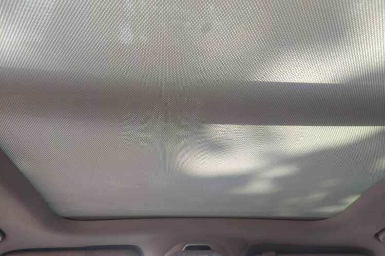 Used Geely Auto Coolray 2019 260T DCT Knight China VI Standard Headliner