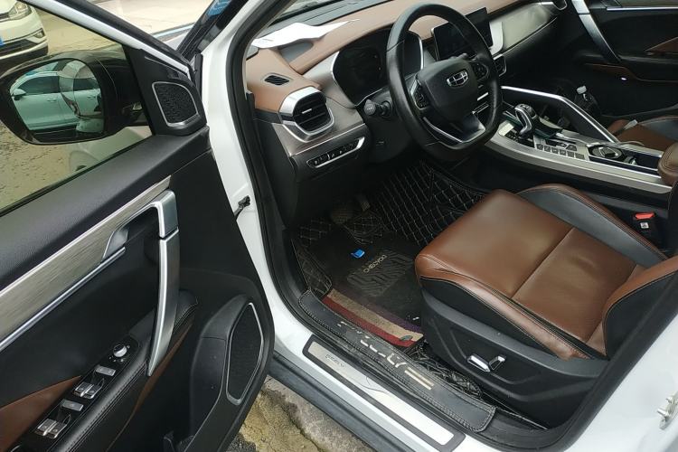 Used Geely Auto Coolray 2019 260T DCT Explorer China VI Standard Driver Seat
