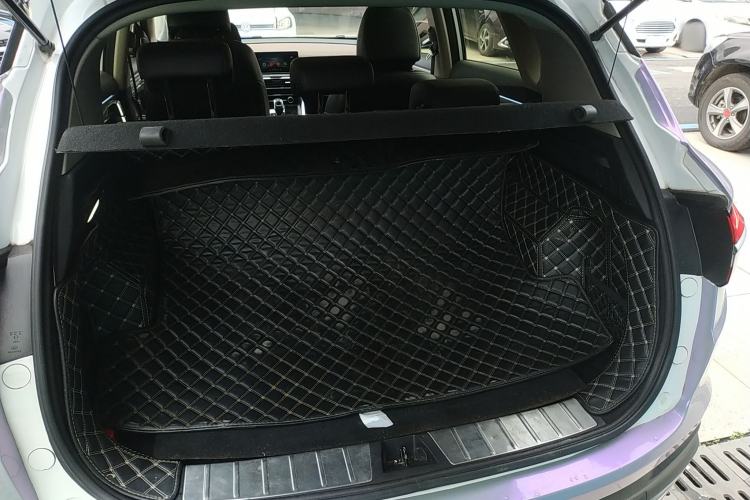 Used Geely Auto Coolray 2019 260T DCT Explorer China VI Standard Trunk