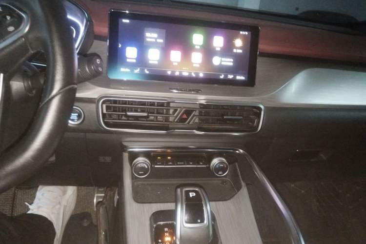 Used Geely Auto Coolray 2019 Sport Version 260T DCT Battle China VI Standard Audio And AC Panel
