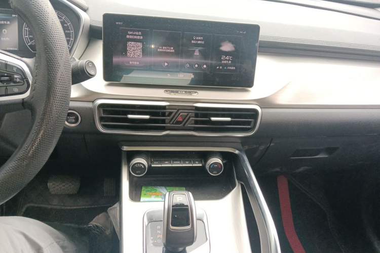 Used Geely Auto Coolray 2019 260T DCT Knight China VI Standard Audio And AC Panel