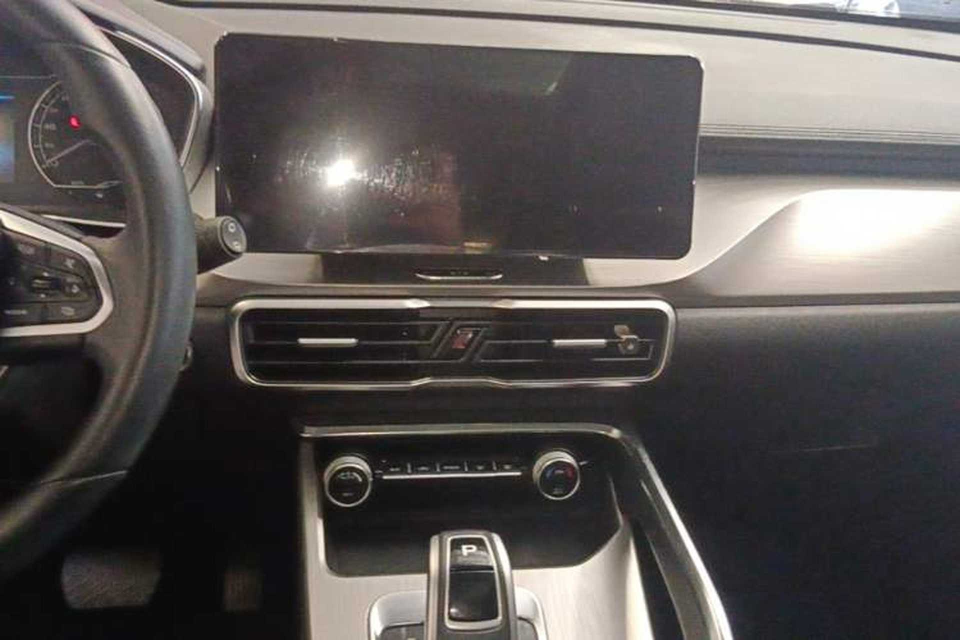 Used Geely Auto Coolray 2019 260T DCT Knight China VI Standard Audio And AC Panel