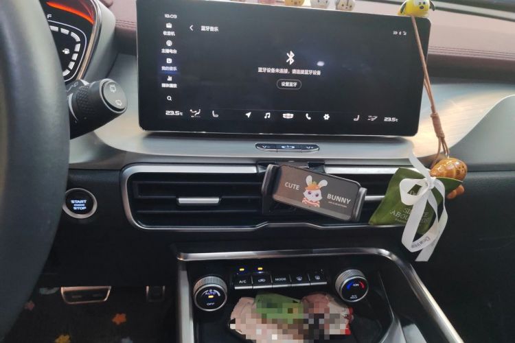 Used Geely Auto Coolray 2019 Sport Version 260T DCT Battle China VI Standard Audio And AC Panel