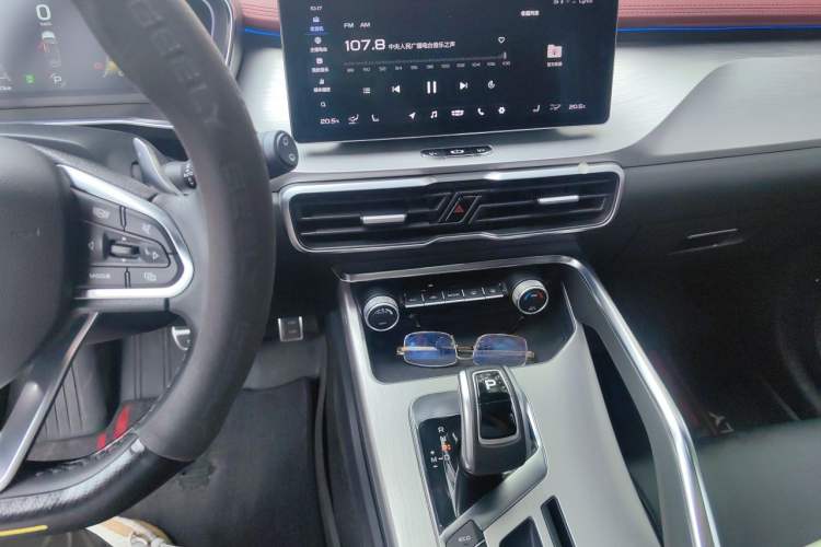 Used Geely Auto Coolray 2019 Sport Version 260T DCT Battle China VI Standard Audio And AC Panel