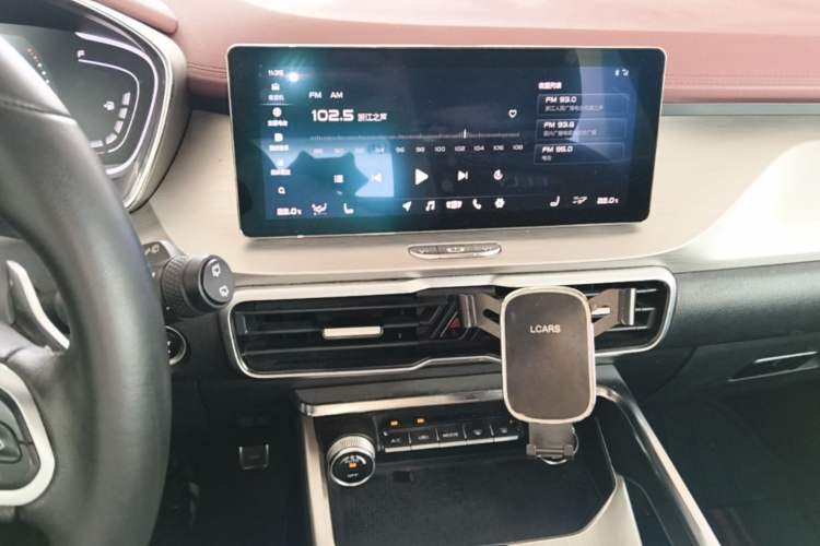 Used Geely Auto Coolray 2019 Sport Model 260T DCT Patrol China V Standard Audio And AC Panel