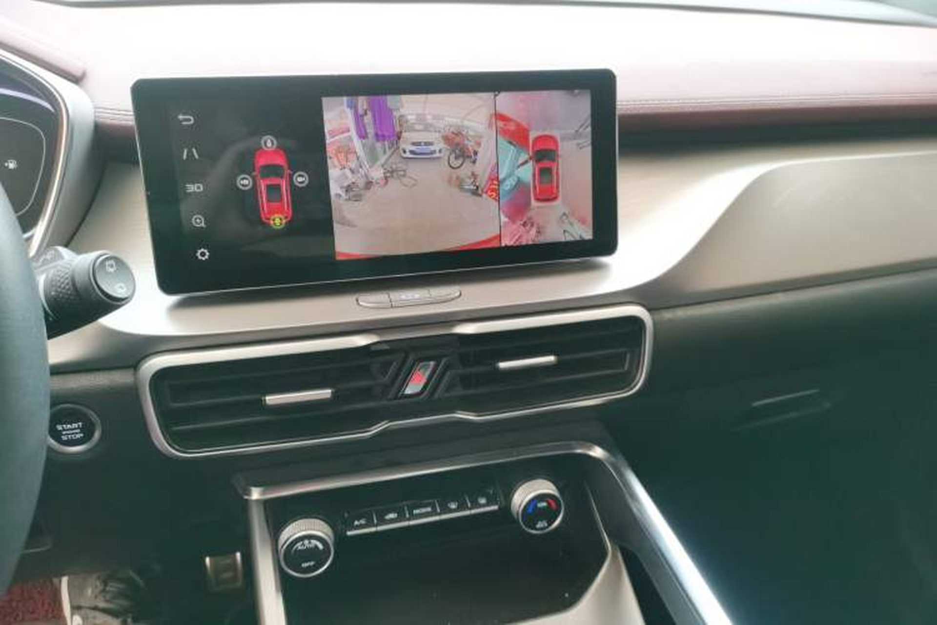 Used Geely Auto Coolray 2019 Sport Version 260T DCT Battle China VI Standard Audio And AC Panel