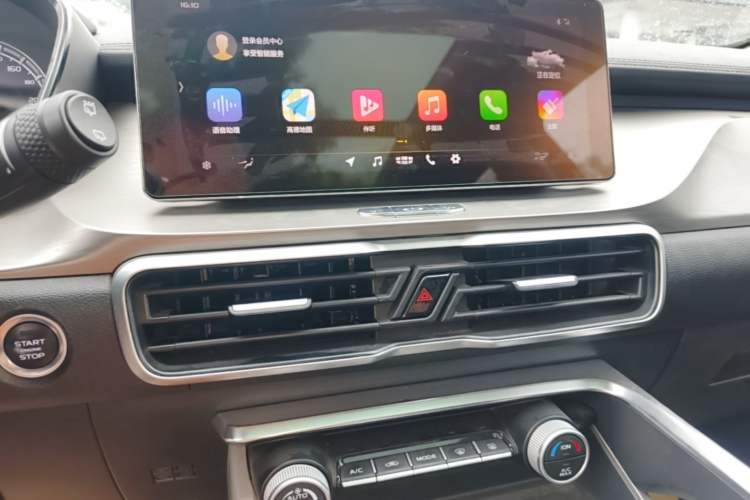 Used Geely Auto Coolray 2019 260T DCT Knight China VI Standard Audio And AC Panel