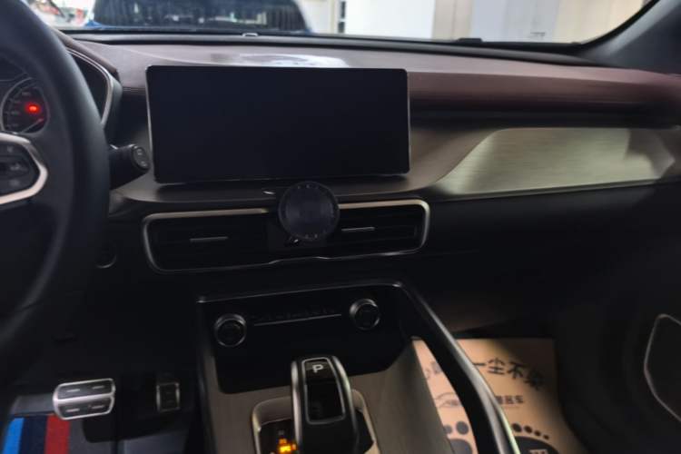 Used Geely Auto Coolray 2019 260T DCT Knight China VI Standard Audio And AC Panel