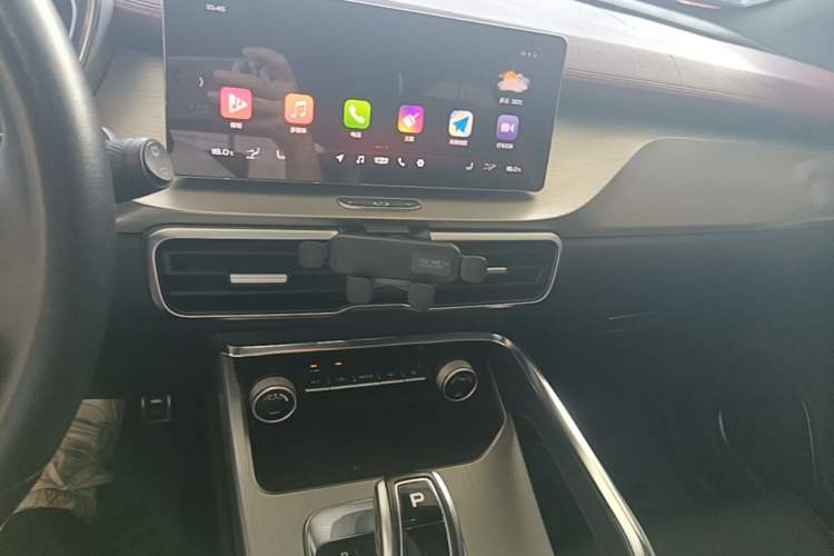 Used Geely Auto Coolray 2019 Sport Version 260T DCT Battle China VI Standard Audio And AC Panel