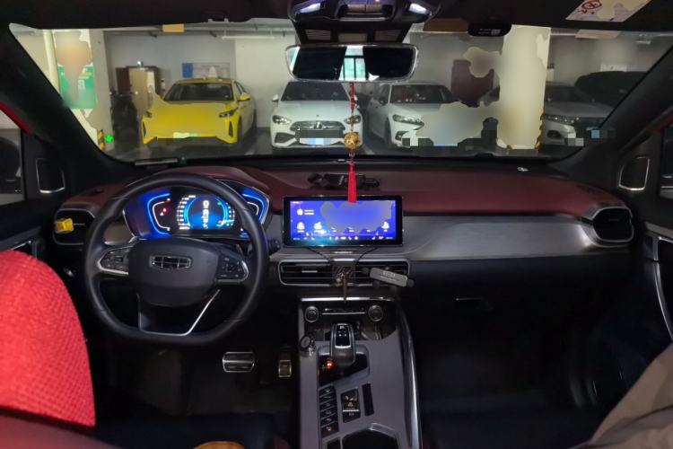 Used Geely Auto Coolray 2019 Sport Version 260T DCT Battle China VI Standard Center Console