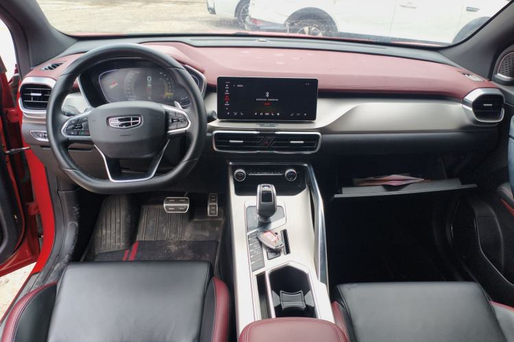 Used Geely Auto Coolray 2019 Sport Model 260T DCT Patrol China V Standard Center Console