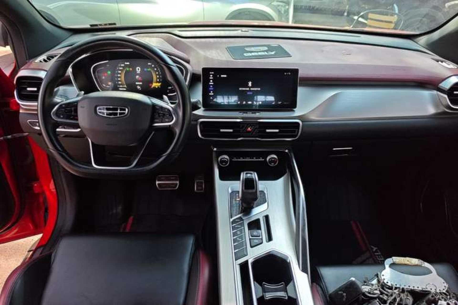 Used Geely Auto Coolray 2019 Sport Model 260T DCT Patrol China V Standard Center Console